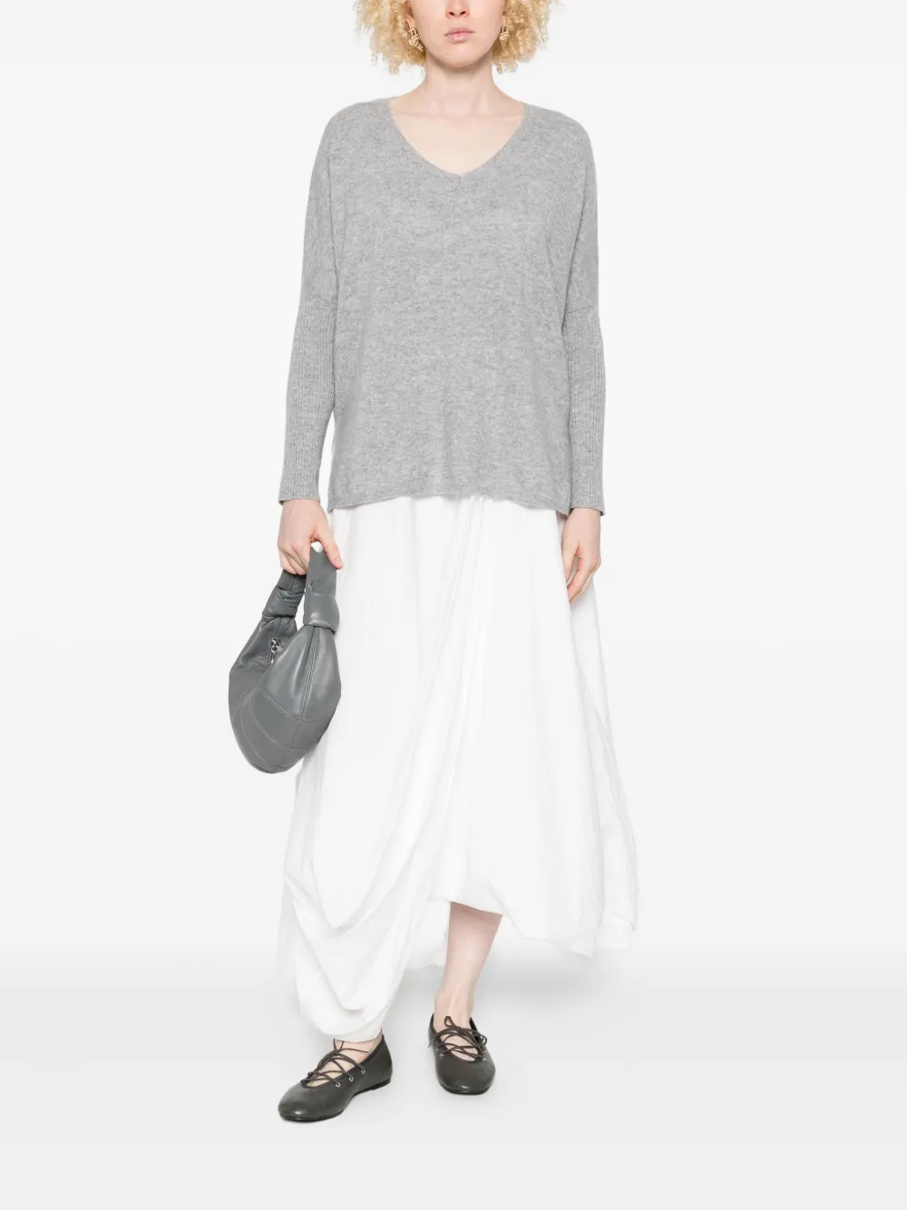 Gotha V-neck Sweater In Gray