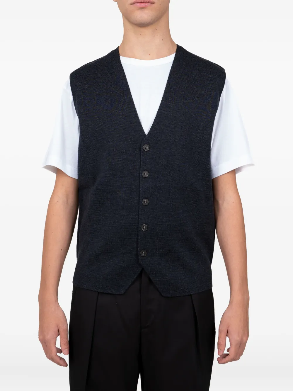 Kangra knitted gilet | Cardigans | Image 2