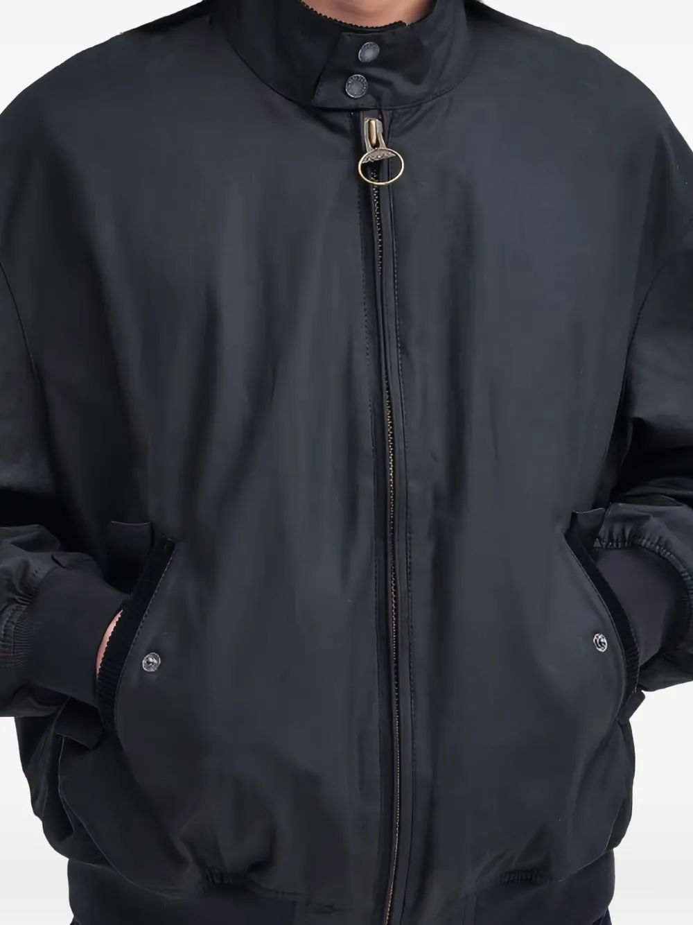 Baracuta chamarra de canalé con cierre en colaboración con BARBOUR | Chamarras bomber | Image 2