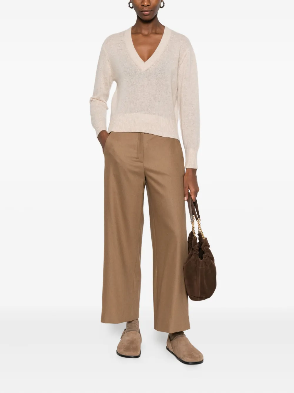 Gotha V-neck sweater | Knitted Sweaters | Image 2