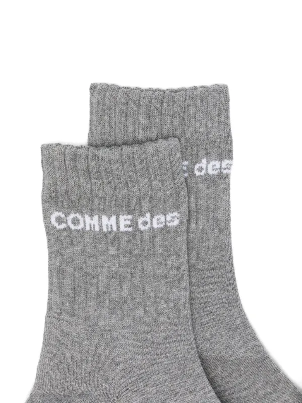 Comme Des Garçons Homme Plus ロゴ 靴下 | グレー | FARFETCH JP