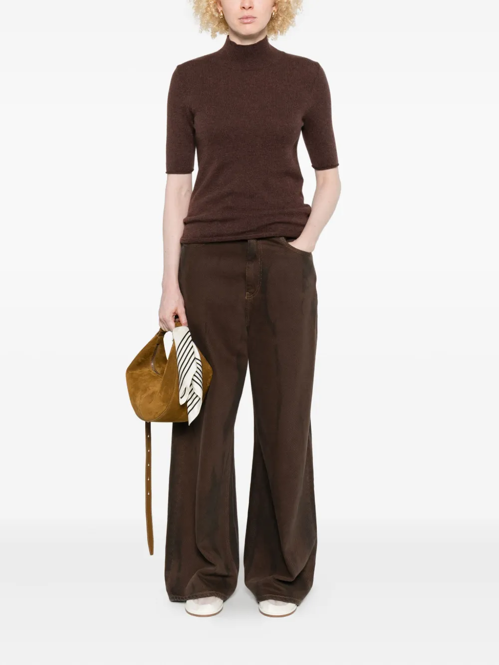 Gotha high-neck short-sleeve t-shirt | تيشيرتات وجيرسي | Image 2