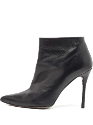 Stuart Weitzman