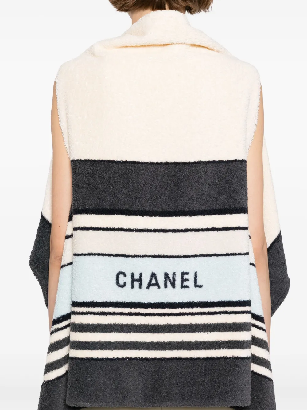 Pre-owned Chanel 2000 Beach-style Jacket