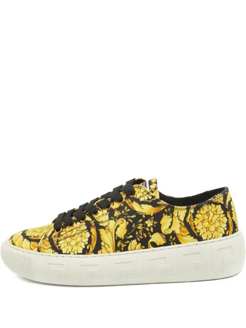 Versace Pre-Owned Barocco-print sneakers