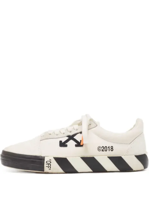 Off-White Pre-Owned Vulcanized låga sneakers