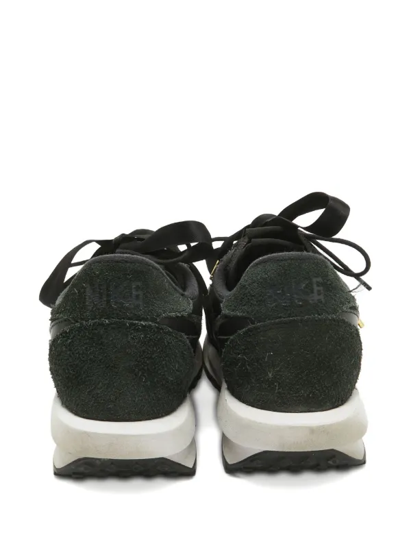 NIKE x SACAI スエード スニーカー | ブラック | FARFETCH JP