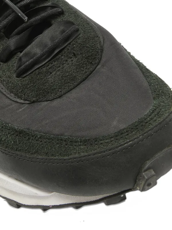 NIKE x SACAI スエード スニーカー | ブラック | FARFETCH JP
