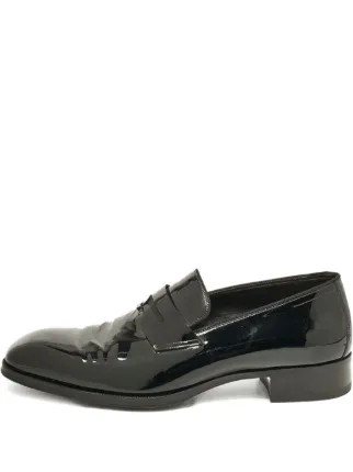TOM FORD