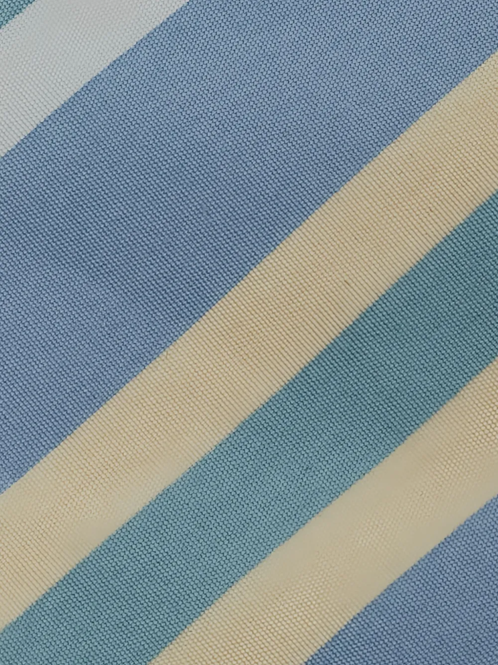 Gucci Pre-Owned diagonal-stripe silk tie | Image 2