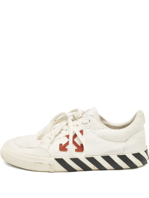 Off-White Pre-Owned 2024 Vulcanized Arrow rubber sole sneakers