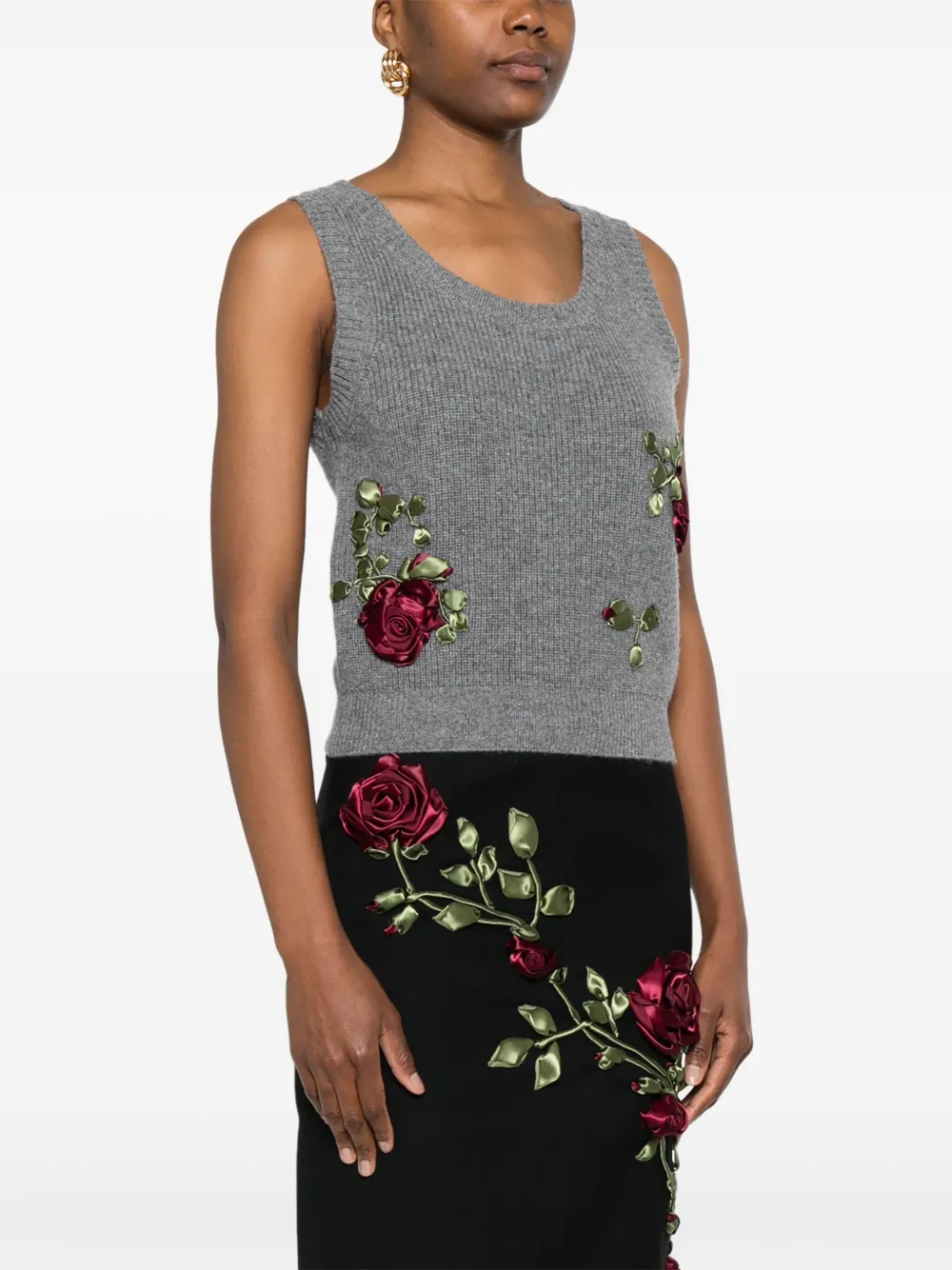 Shop Markgong Floral-appliqué Ribbed Top