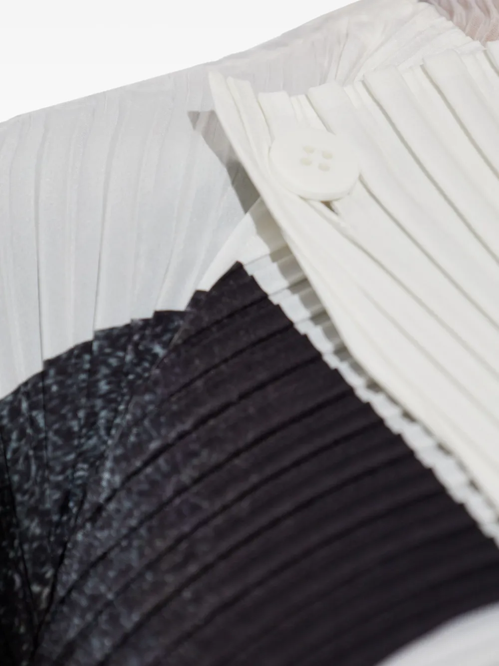 Issey Miyake Shadow Study Pleated Graphic-print Jacket