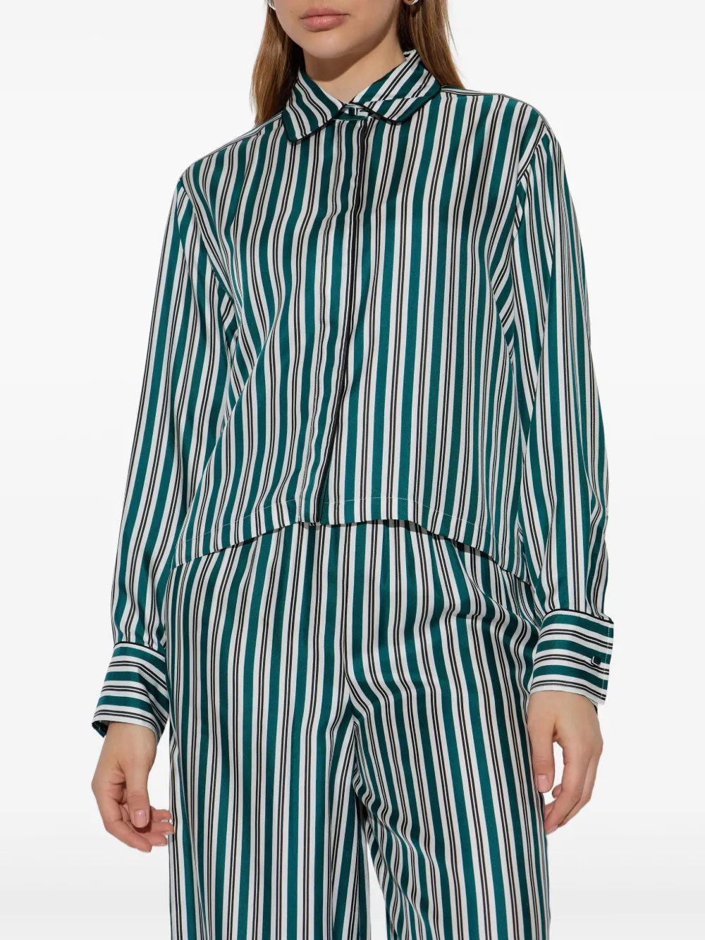 Max Mara Blouse met gestreepte kraag Groen
