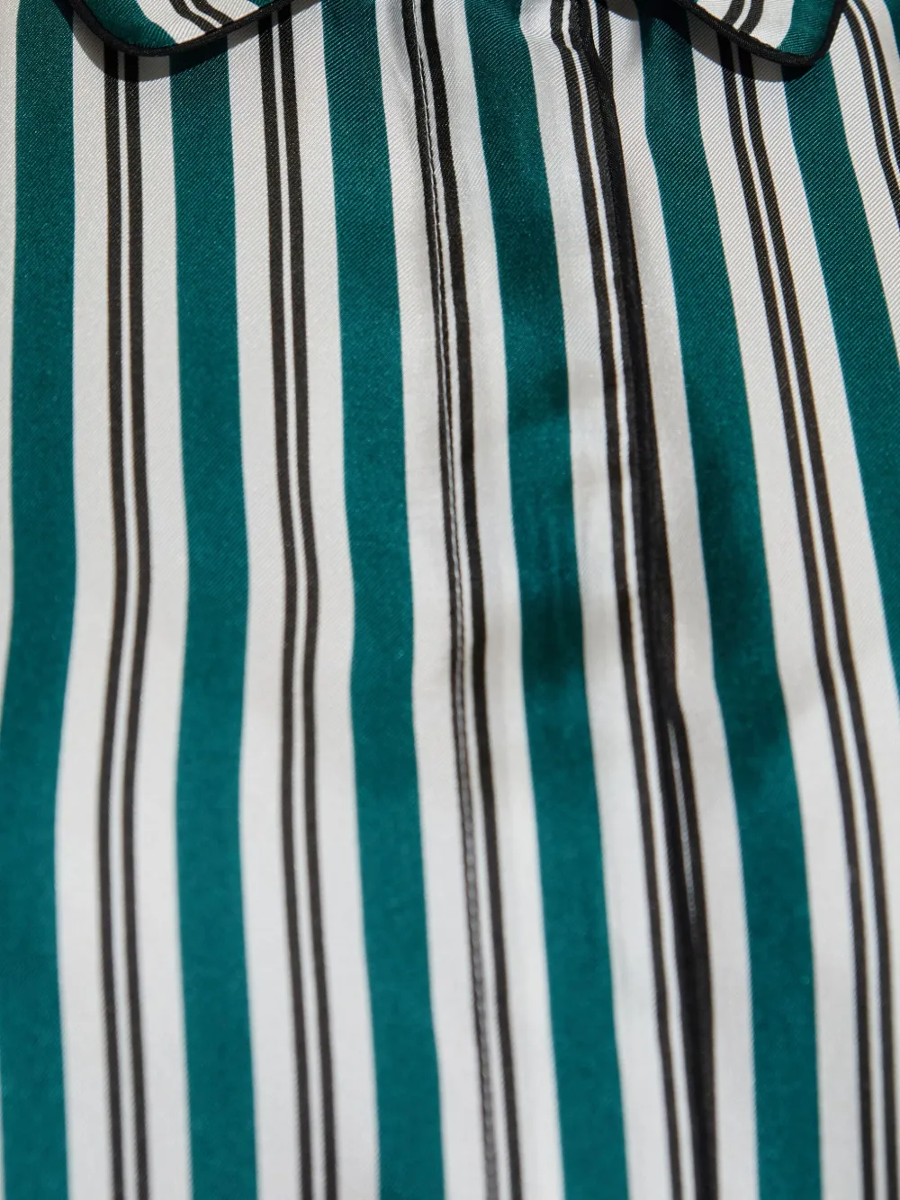 Max Mara Blouse met gestreepte kraag Groen