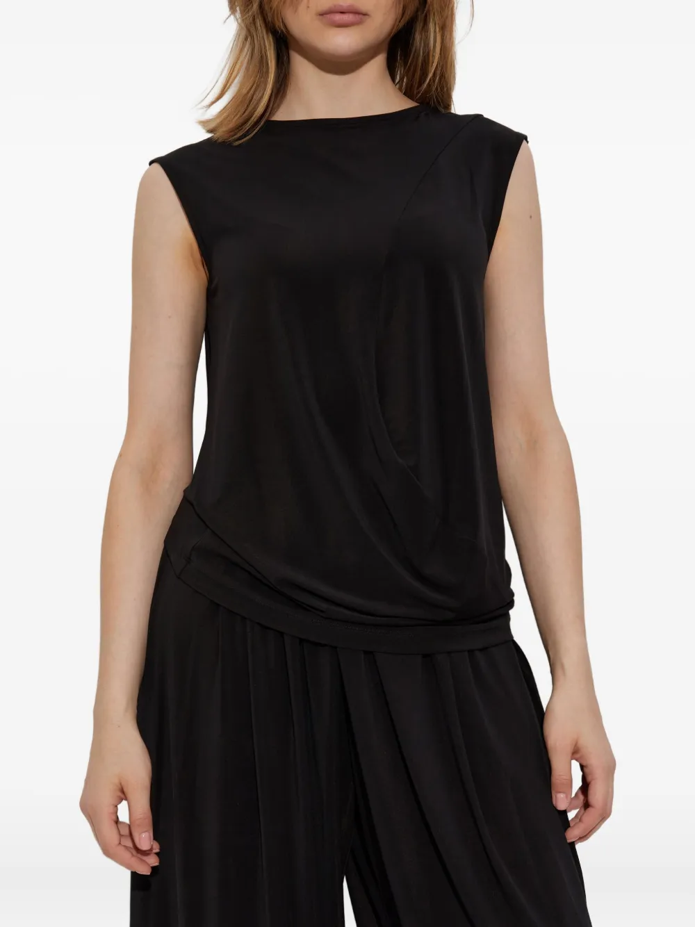 Issey Miyake Gedrapeerde top Zwart