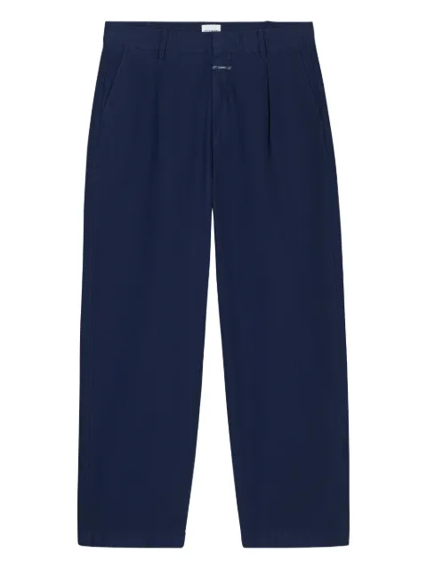 Closed tailored trousers