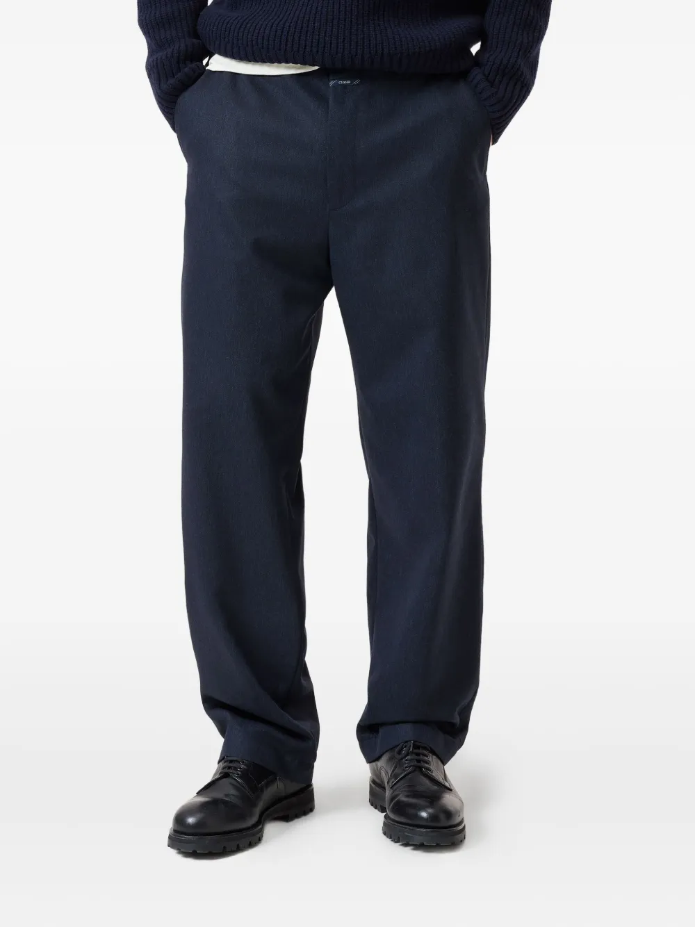 Closed wool trousers | Regular-Fit & Straight Leg Pants | Image 2