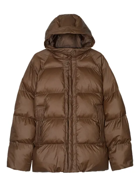 Closed puffer jacket