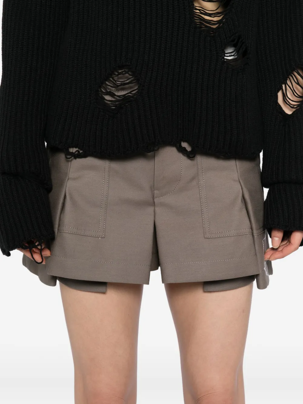 sacai Geplooide katoenen shorts Beige