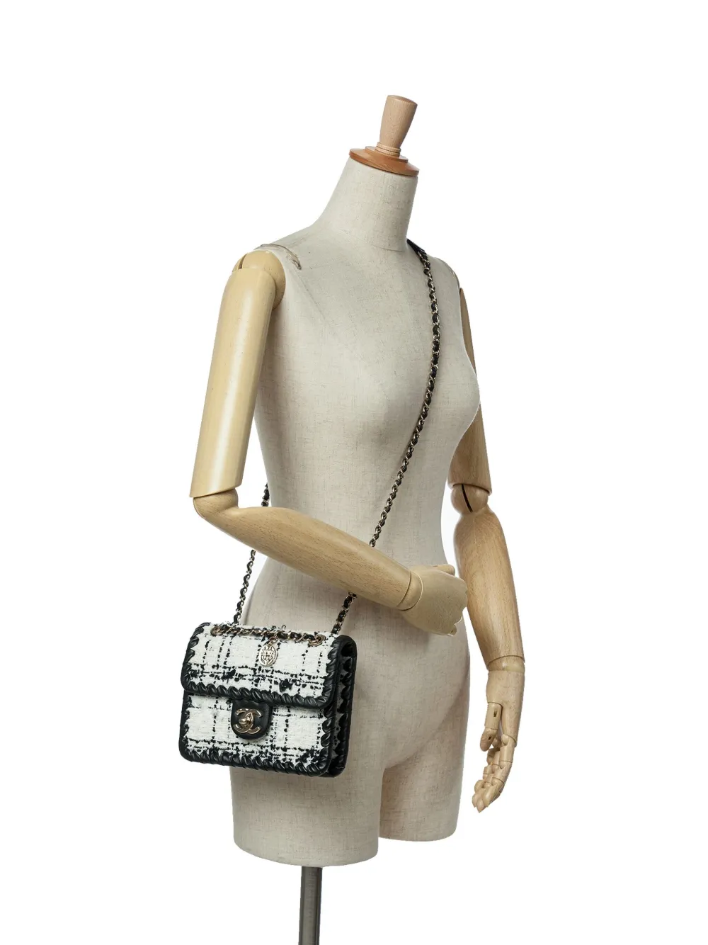 CHANEL Pre-Owned 2021-2025 Mini Tweed My Own Frame Flap crossbody bag | Pre-Owned | Image 2