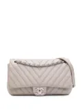 CHANEL Pre-Owned 2017-2018 Medium Chevron Calfskin Stud Wars Flap crossbody bag - Silver