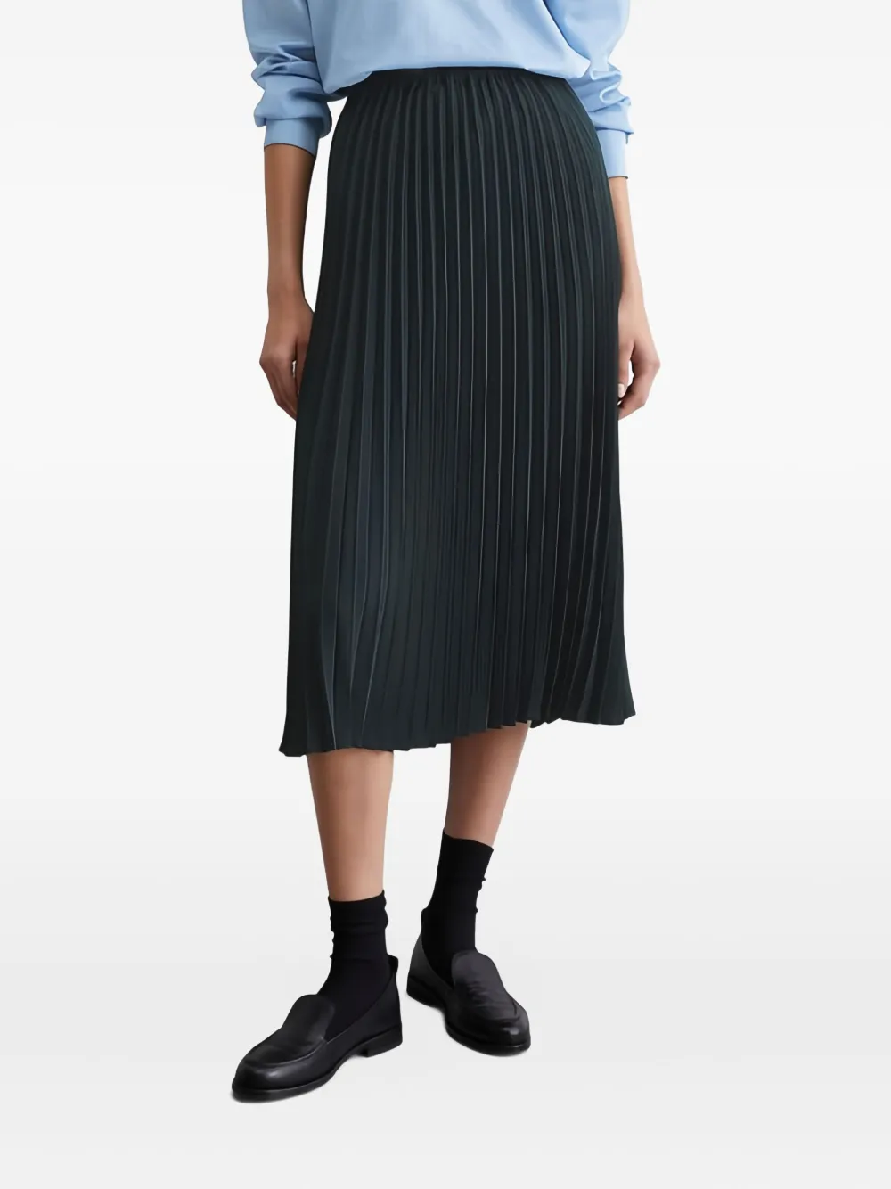 pleated midi skirt