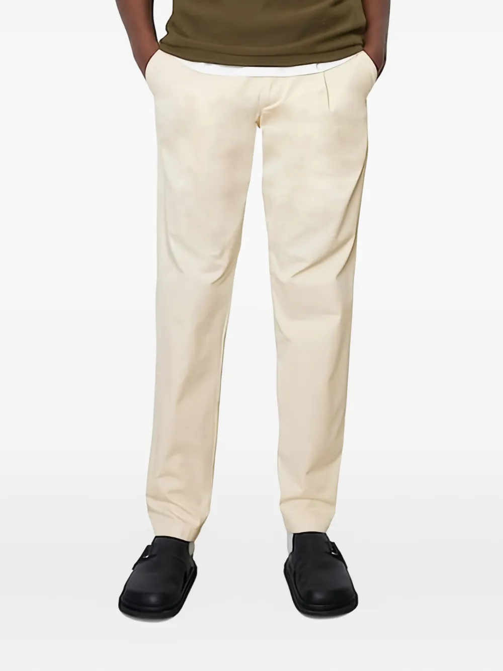 Marc O'Polo pleat-detailed trousers - Beige