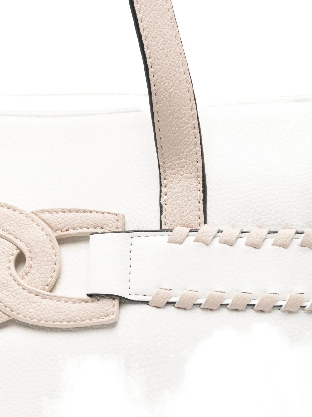 Ara Mona Chain-link Detail Shoulder Bag In White