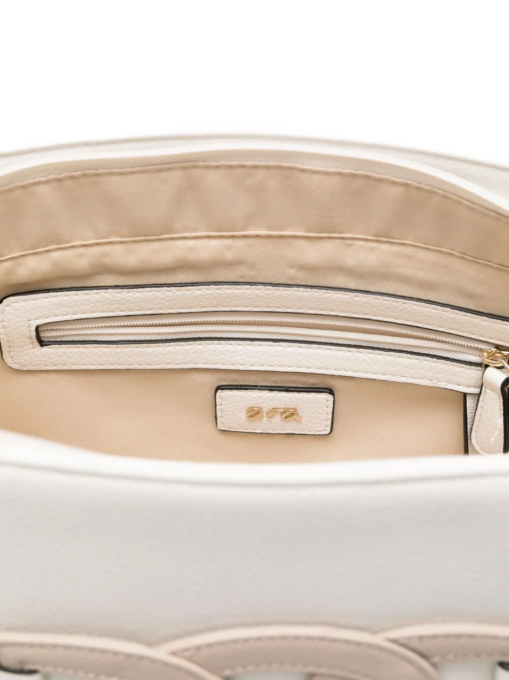Ara Mona Chain-link Detail Shoulder Bag In White