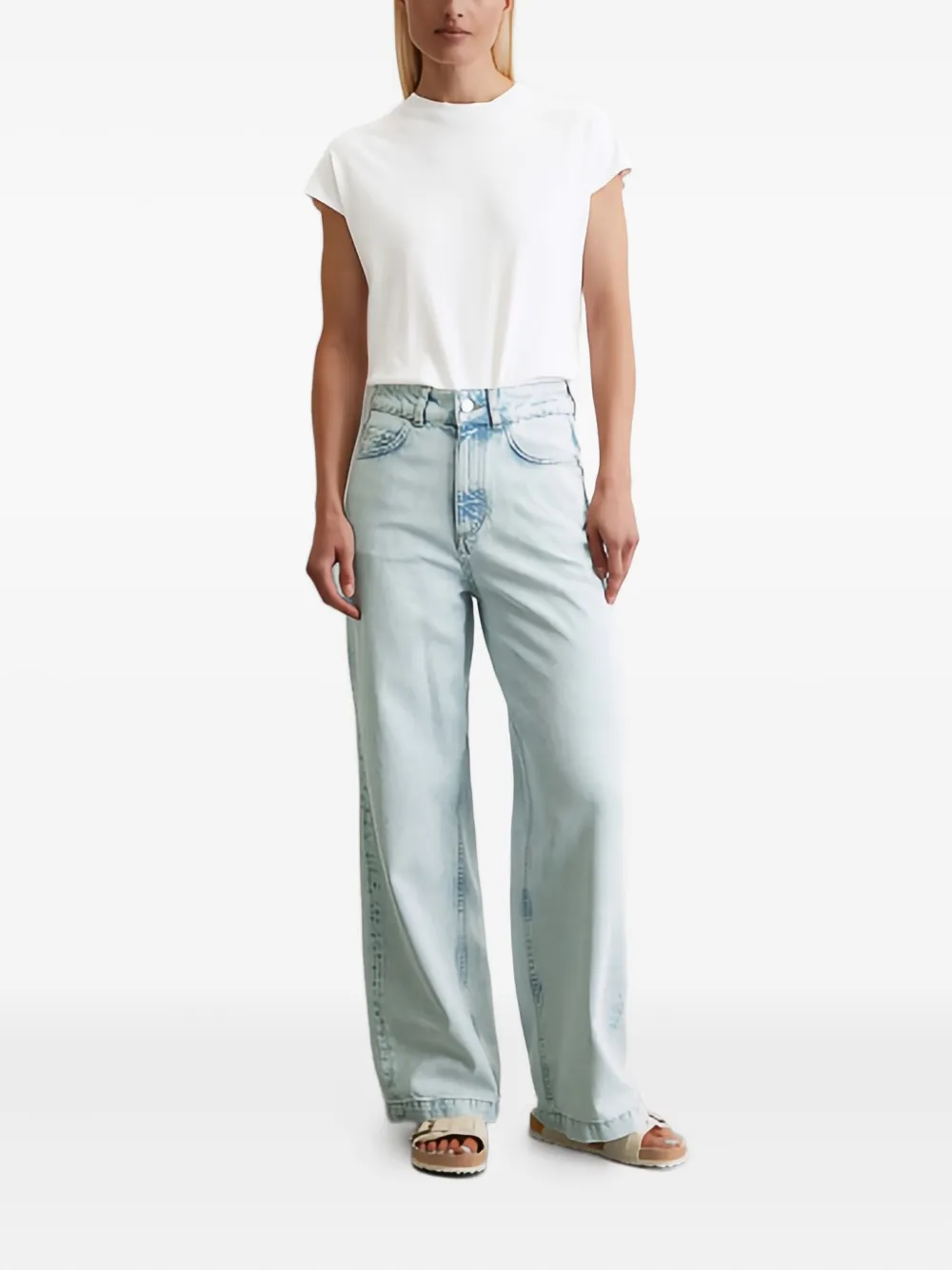 Marc O'Polo light-wash jeans | Wide-Leg Jeans | Image 2