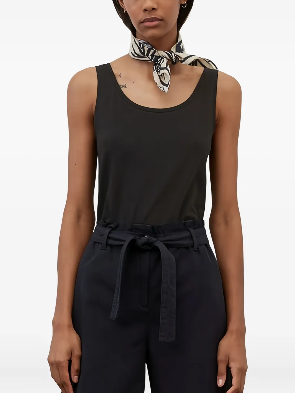 Marc O'Polo camiseta con cuello redondo | Chalecos y camisetas | Image 2