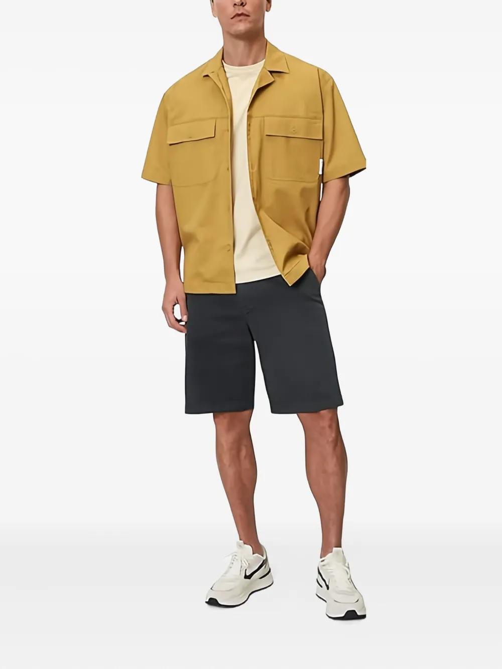 Marc O'Polo tailored chino shorts | Khaki Shorts | Image 2