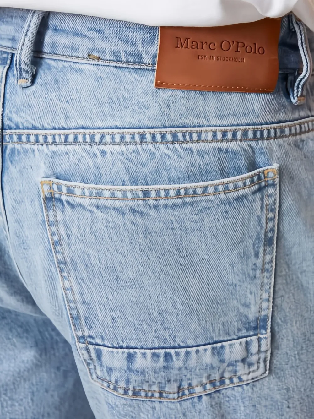 Marc O'Polo Gerafelde denim shorts Blauw