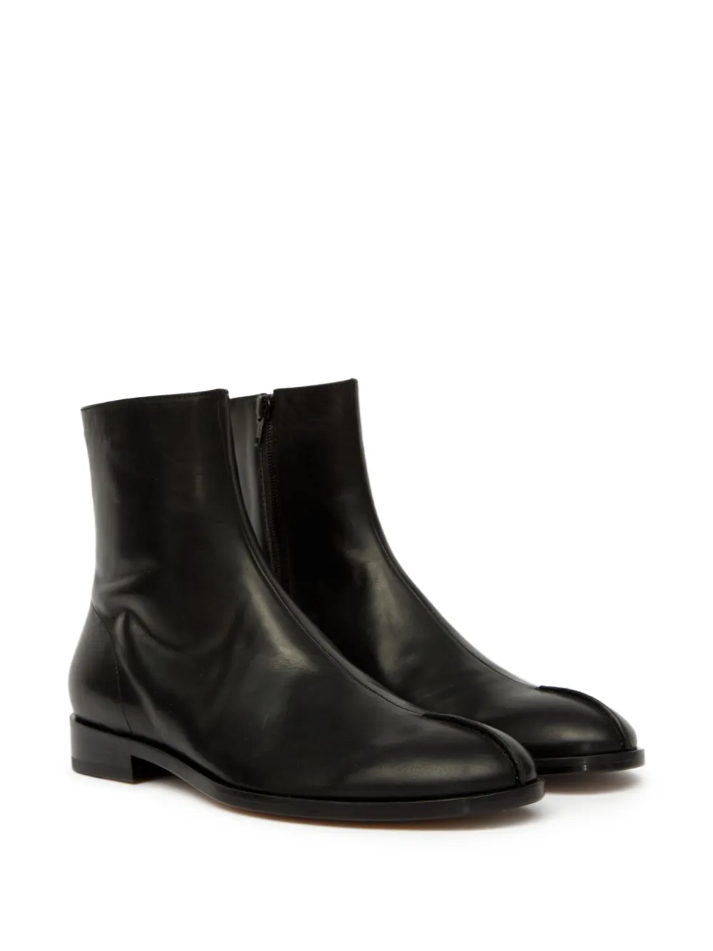 Mm6 Maison Margiela Black Shiny Vegetable Tanned Leather Trunk Boots In Black