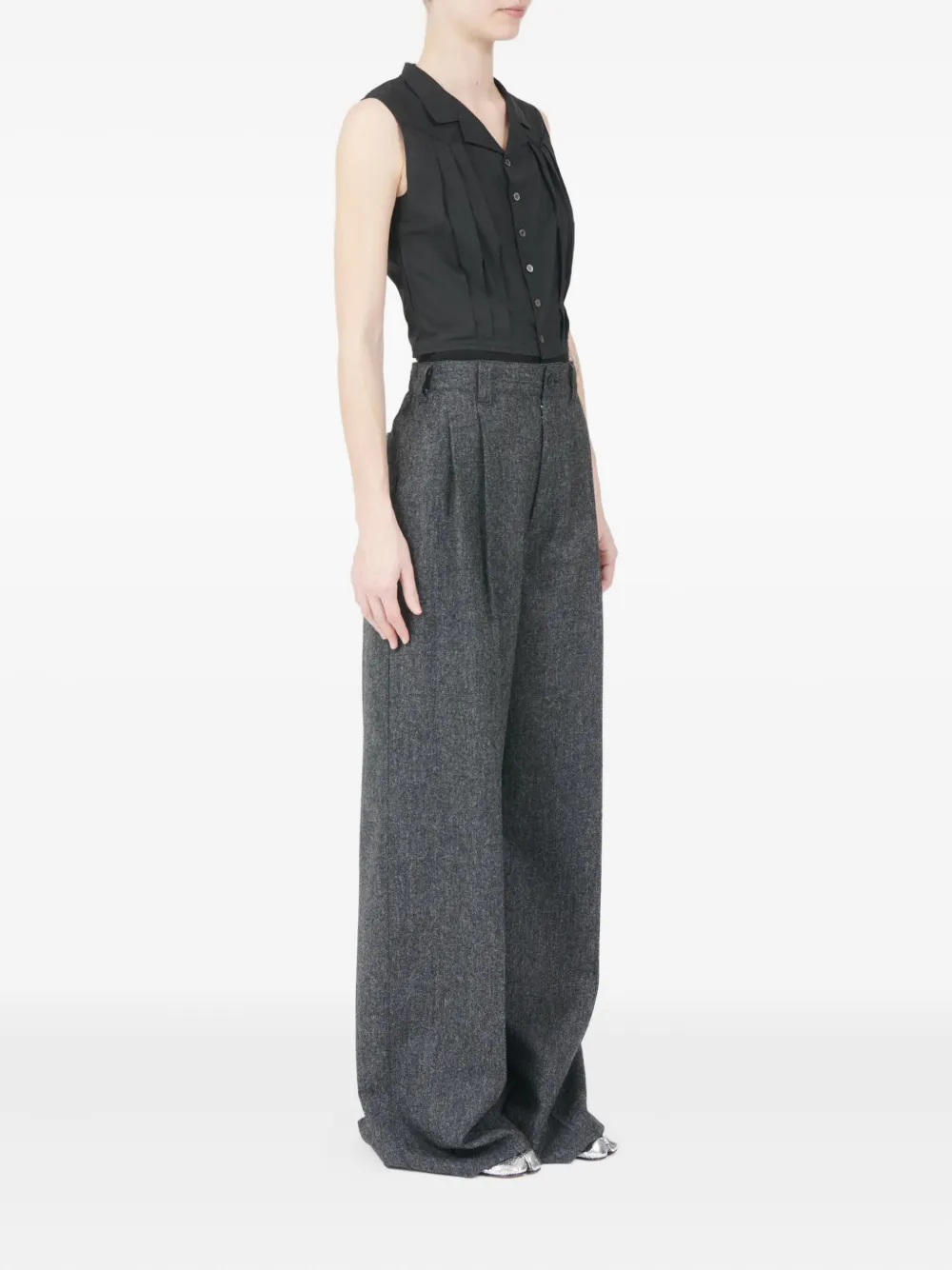 Maison Margiela pleated-front wool trousers Grijs