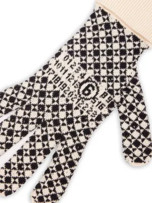 MM6 Maison Margiela（エムエムシックス・メゾン・マルジェラ