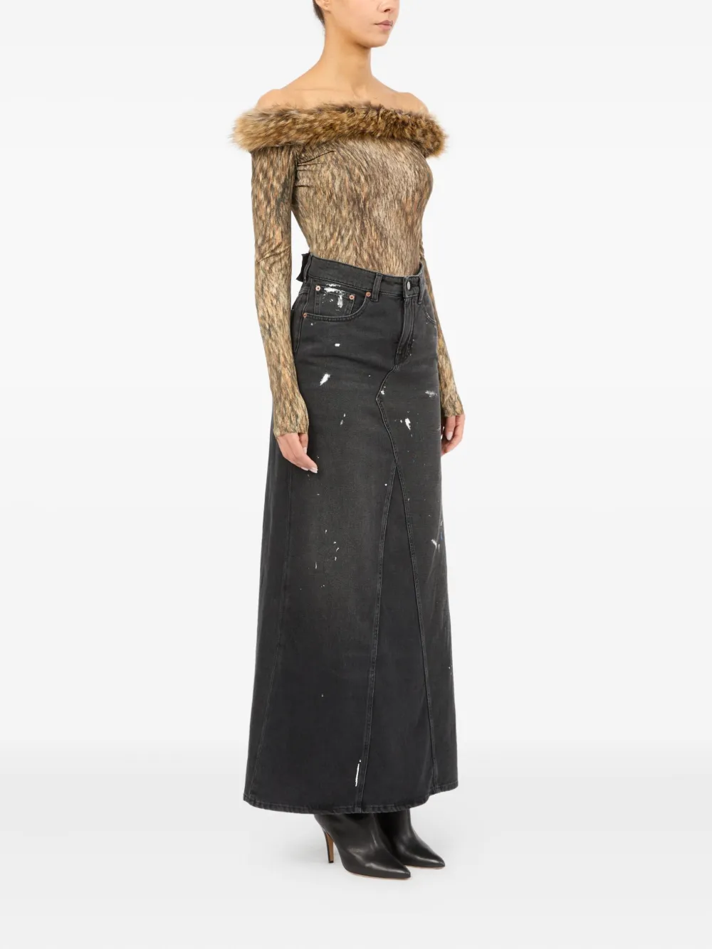 Mm6 Maison Margiela Paint-splatter Denim Skirt In Black