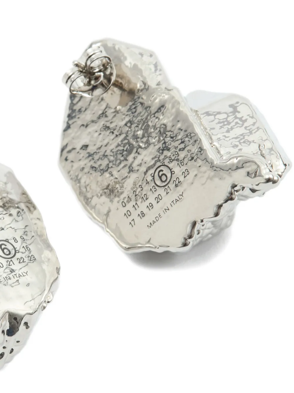 MM6 maison margiela シルバーピアス MM6 Maison Margiela ロゴ ピアス | シルバートーン | FARFETCH JP