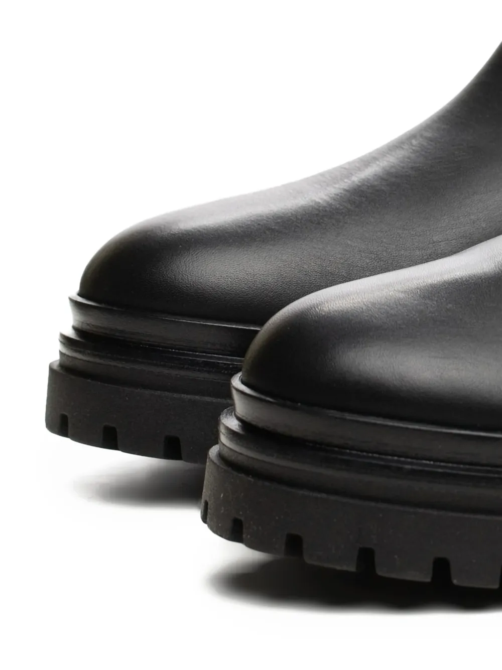 POCHE PARIS LOUNA CHELSEA BOOTS 