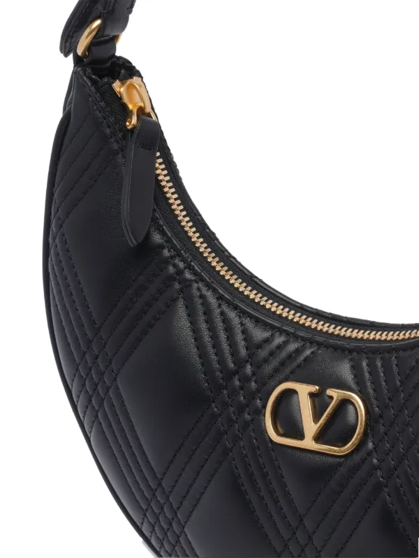 Valentino Garavani キルティングレザー ショルダーバッグ