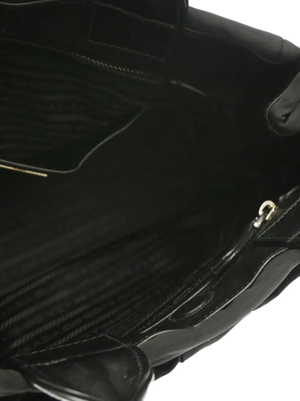 Pre-owned Prada 2010s Bow-detail Handbag