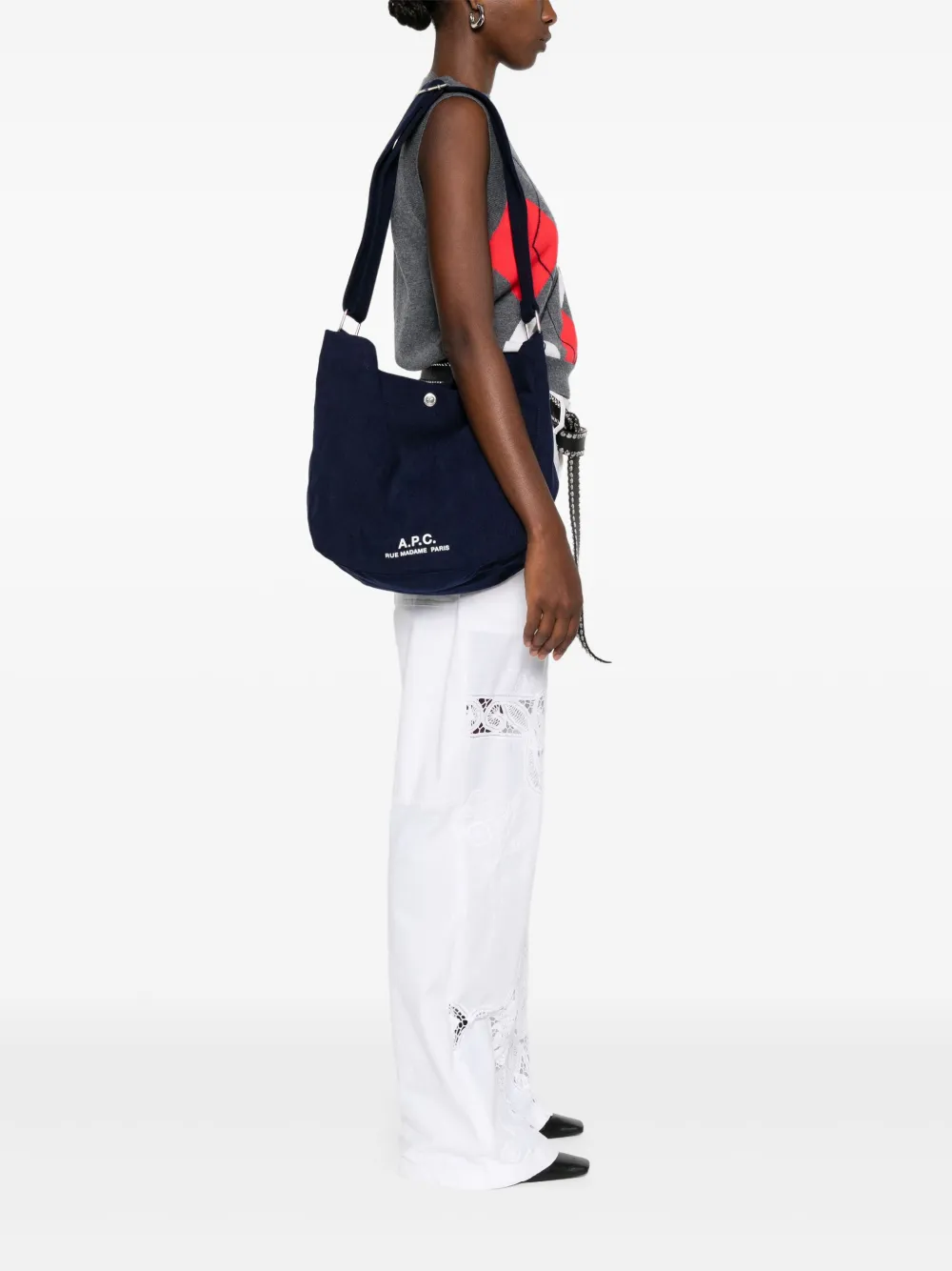 A.P.C. logo-print shoulder bag | Image 2
