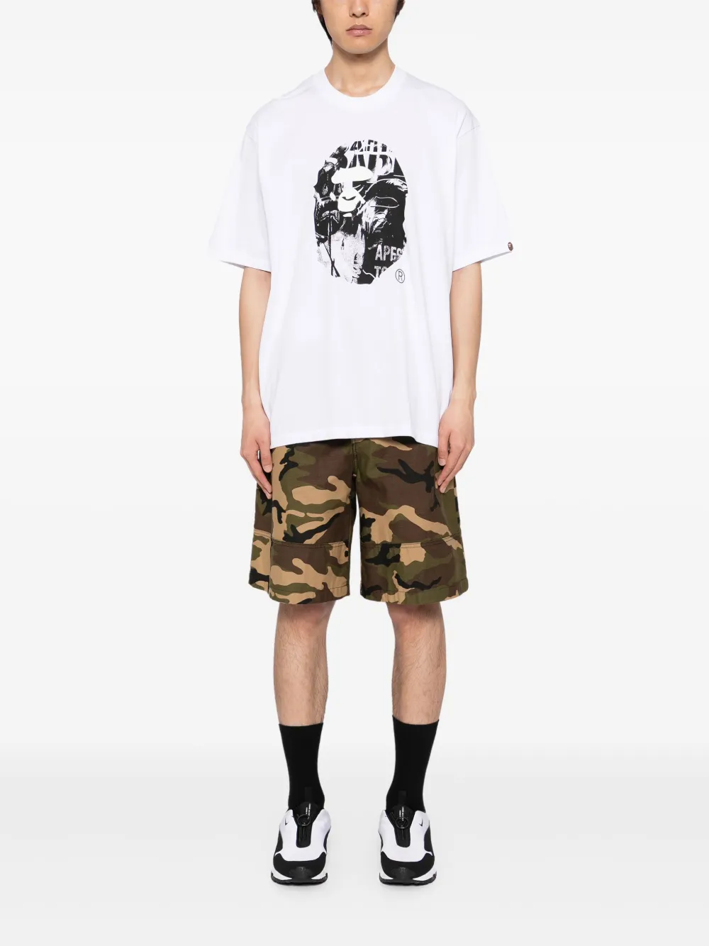 A BATHING APE® logo-printed t-shirt | T-Shirts | Image 2