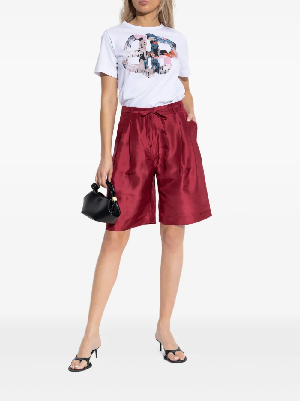 MUNTHE shorts satinados con pinzas | Shorts | Image 2