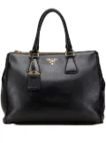 Prada Pre-Owned 2000-2024 Vitello Daino Double Zip Convertible Tote satchel - Black