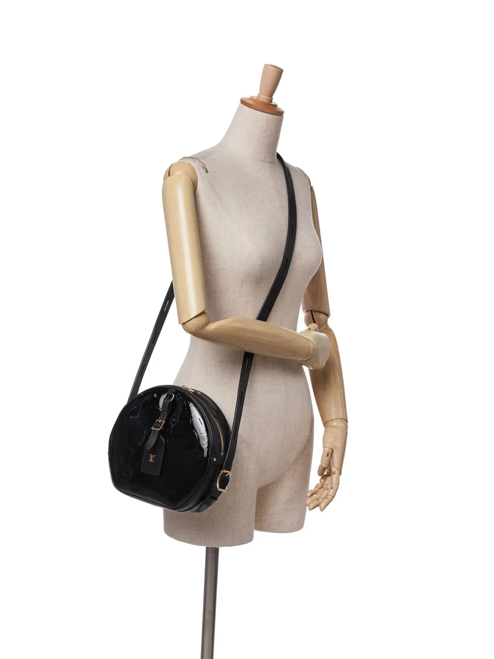 Louis Vuitton Pre-Owned 2021-2025 Monogram Vernis Boite Chapeau Souple MM crossbody bag | Pre-Owned | Image 2