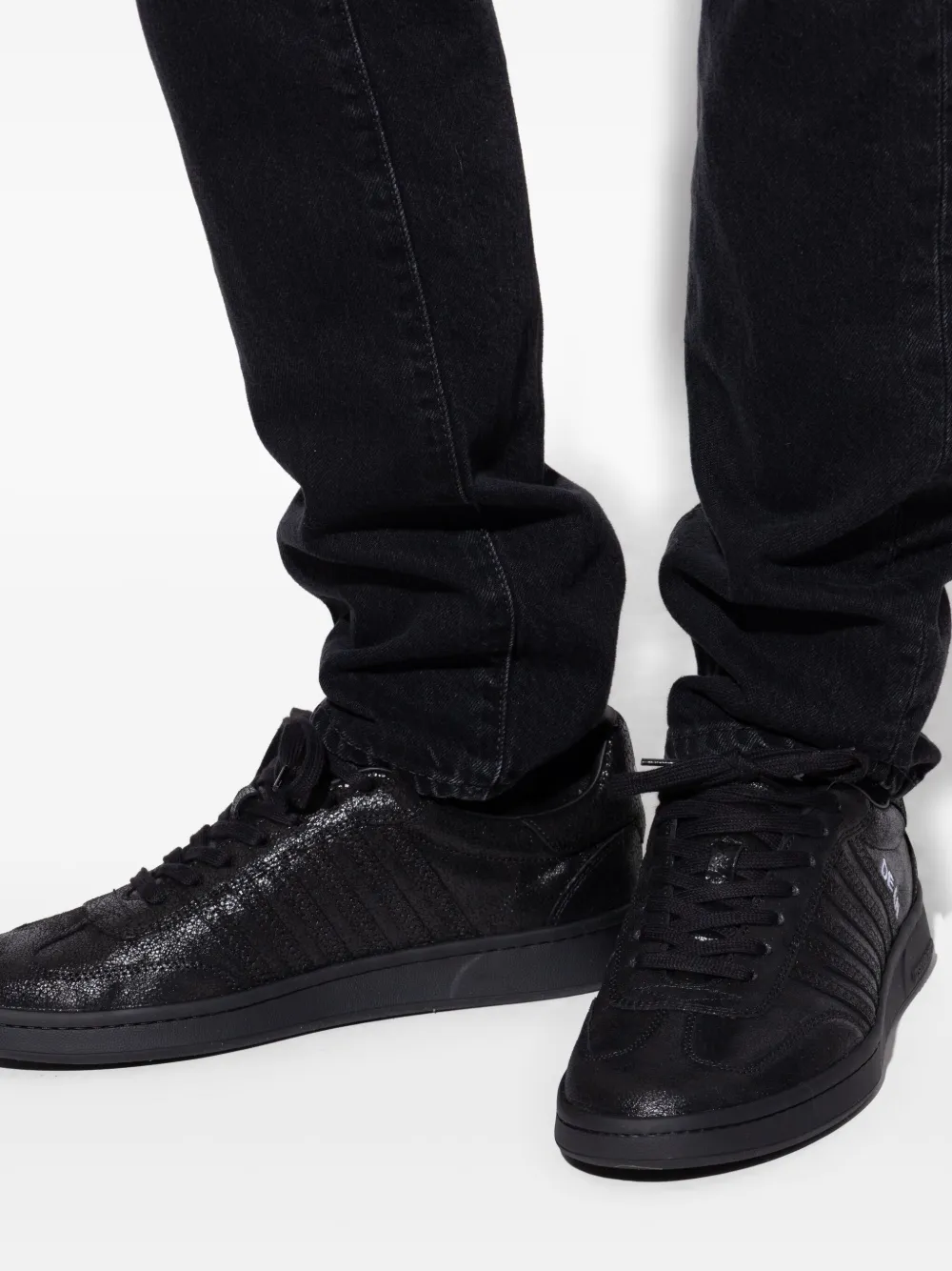 Dsquared2 Lace-up Low-top Sneakers In Black
