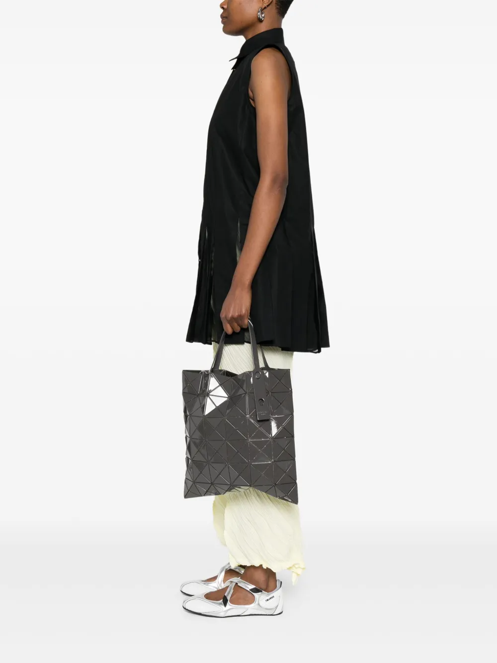 Issey Miyake Lucent tote bag - Grijs