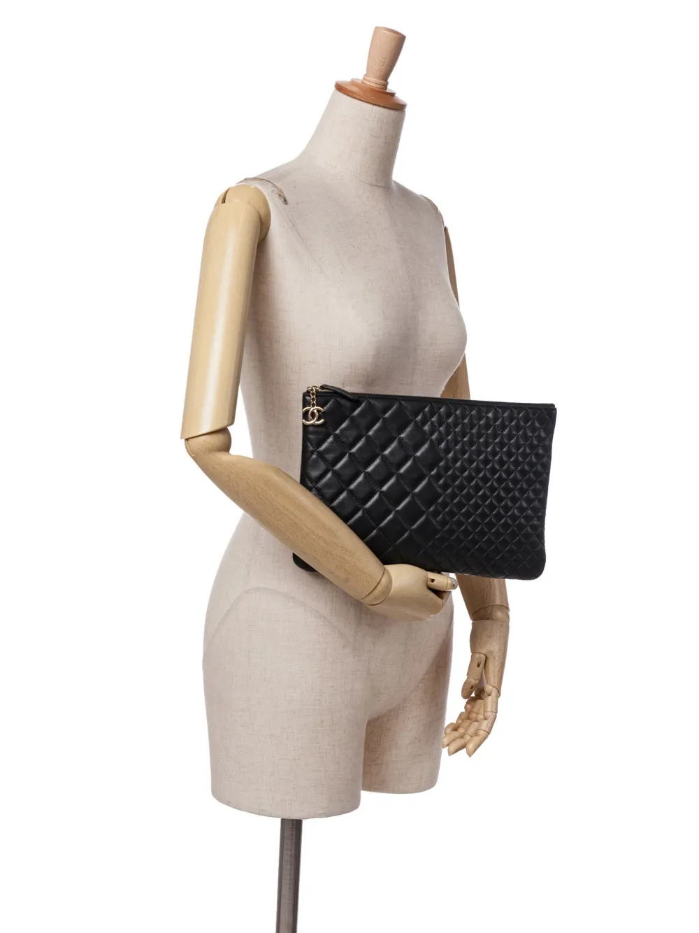 CHANEL Pre-Owned 2016-2017 mittelgroße Bi Clutch aus gestepptem Lammleder | Pre-owned & Archive | Image 2